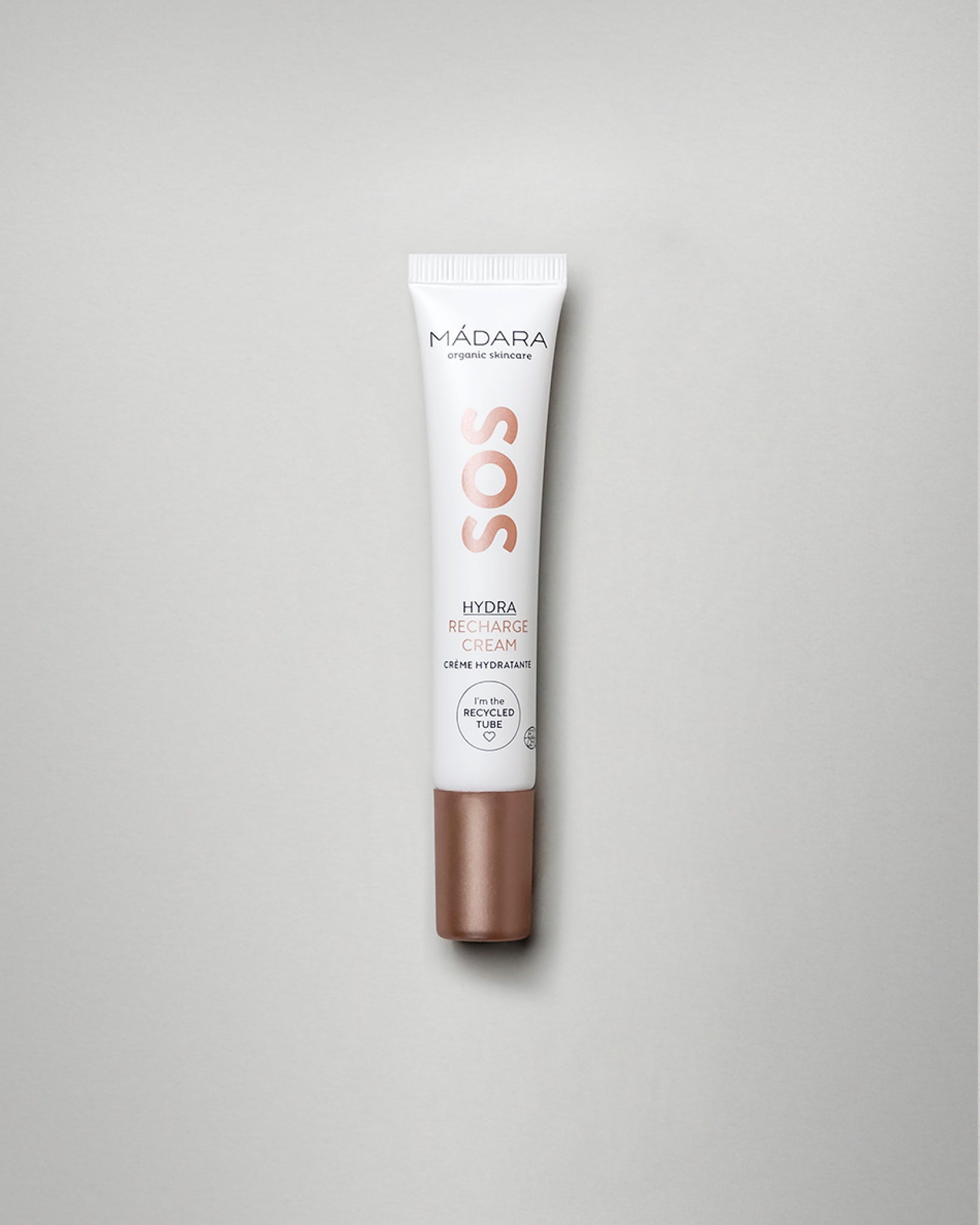 MÁDARA Organic Skincare sos hydra recharge cream travel size SM3011 15 face cream product photo on plain background.