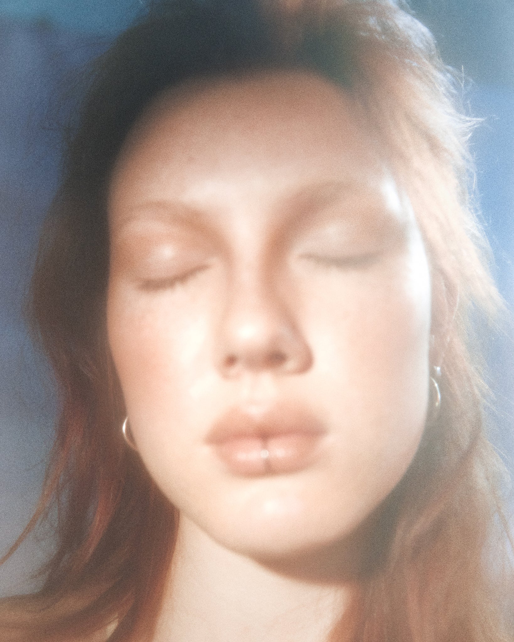 MÁDARA Organic Skincare soft glow highligter A6831 product photo on plain background.