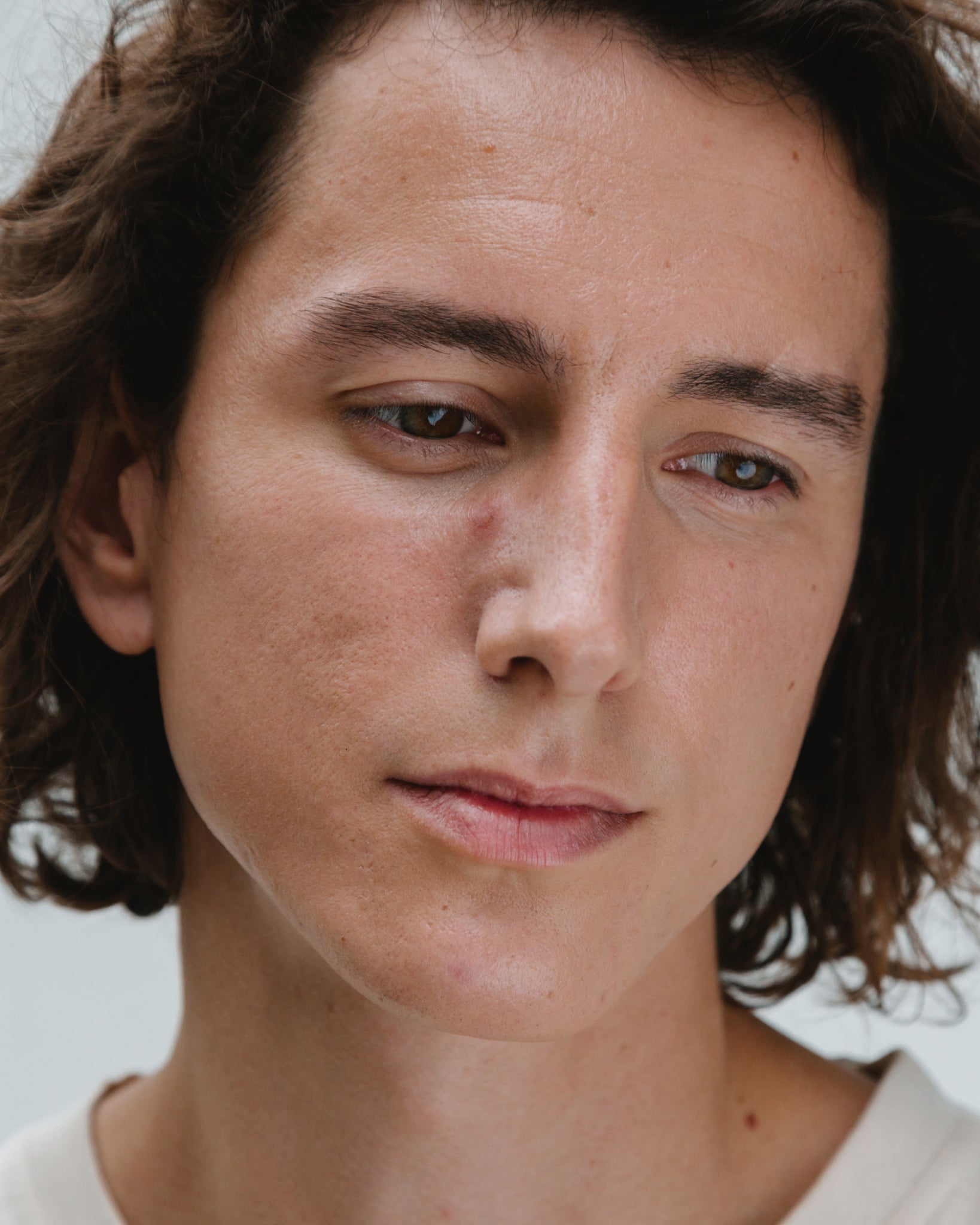 MÁDARA Organic Skincare salycilic acid acne treatment A2202 product photo on plain background.