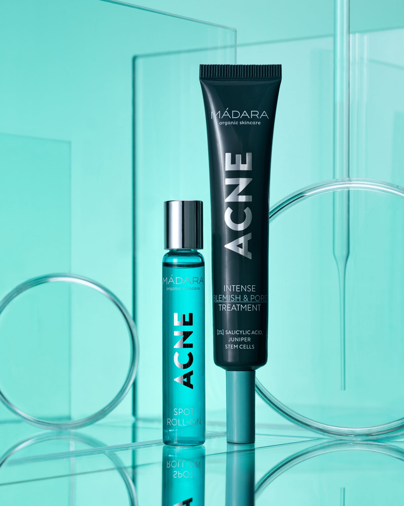 MÁDARA Organic Skincare blackhead treatment A2202 product photo on plain background.