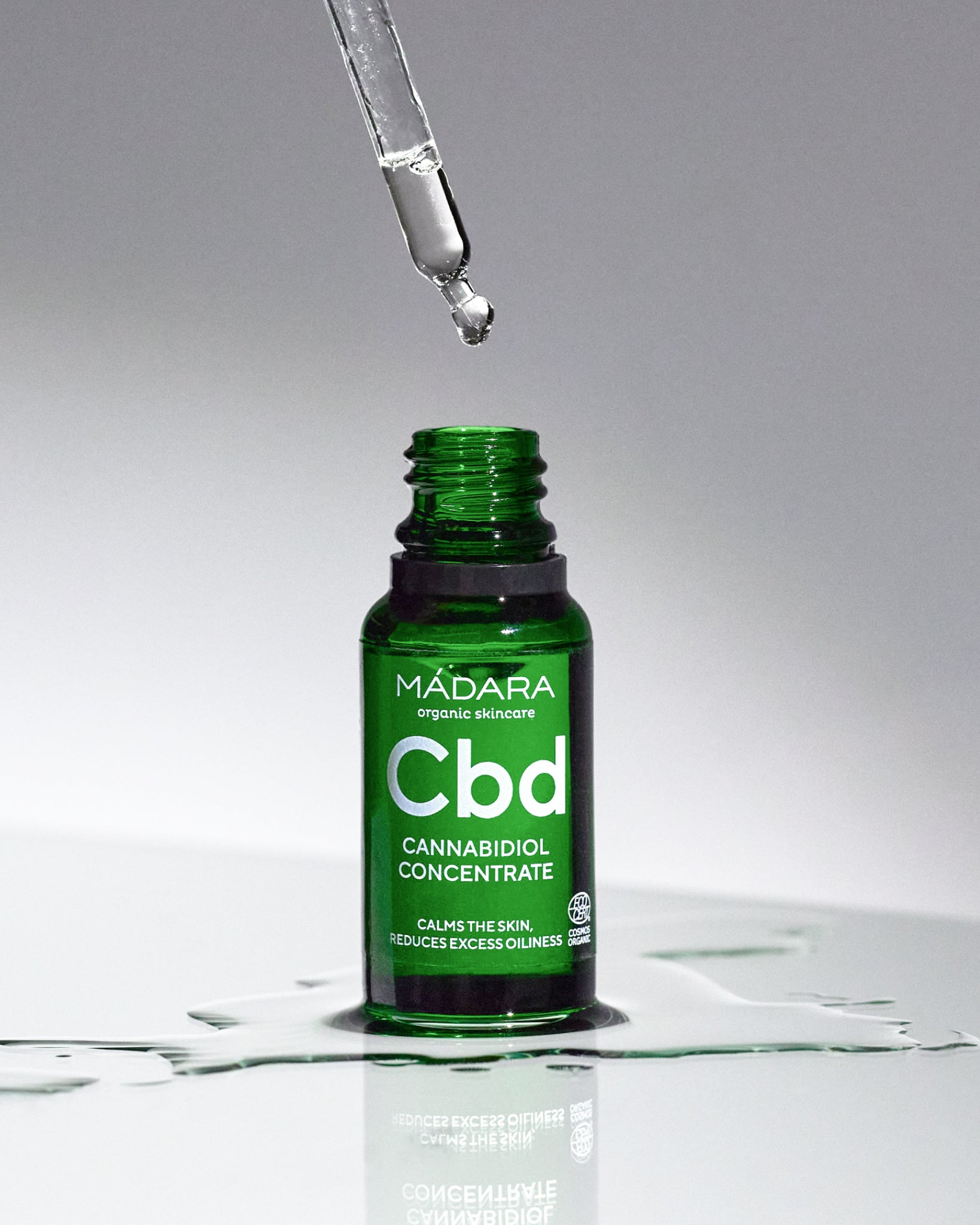MÁDARA Organic Skincare organic cbd concentrate A3262 product photo on plain background.