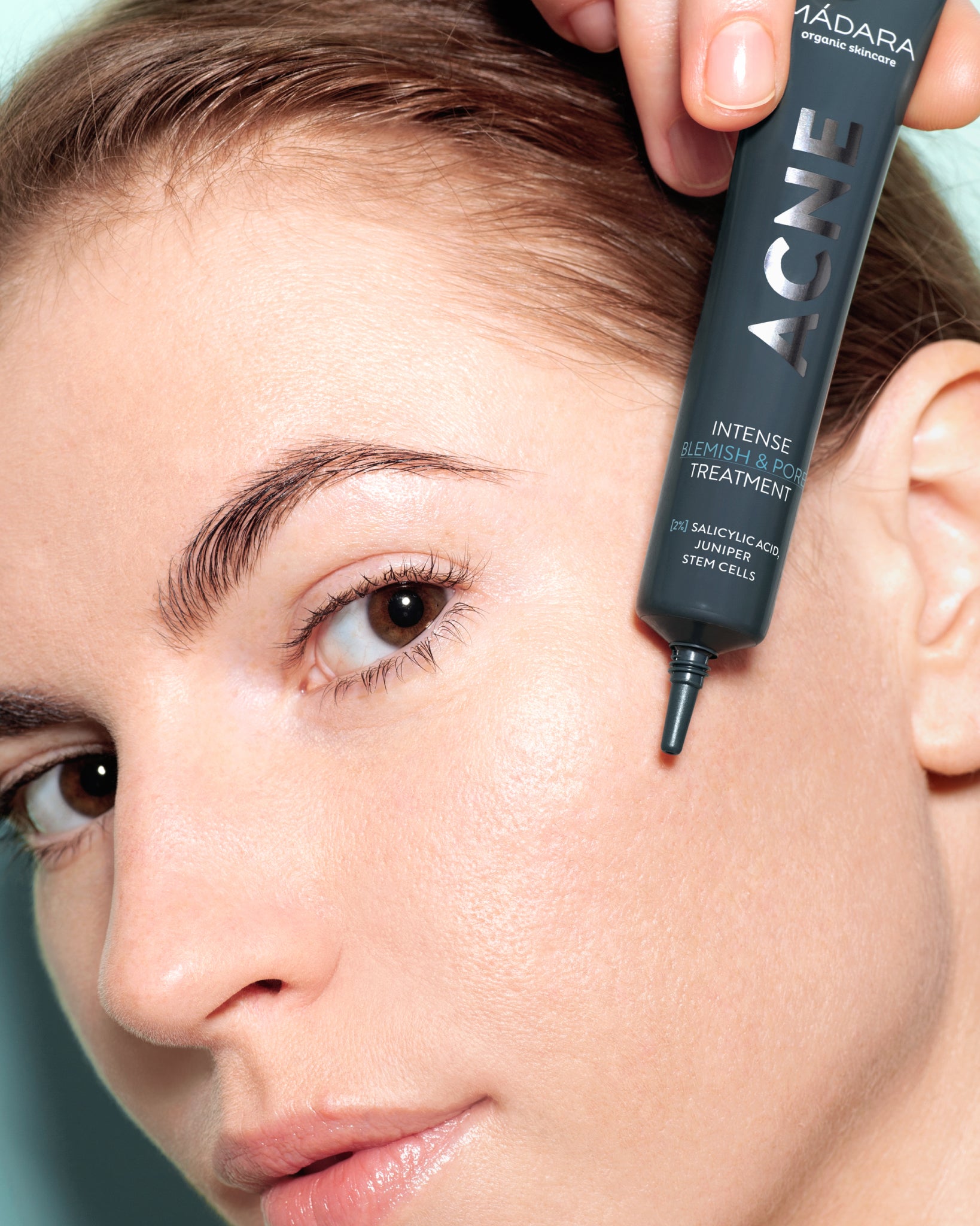 MÁDARA Organic Skincare acne intense blemish pore treatment N0025 product photo on plain background.