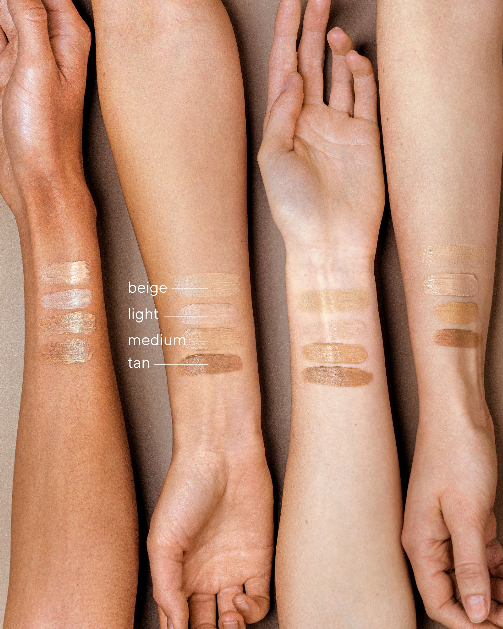 MÁDARA Organic Skincare cc cream palette SM3412 15 face cream product photo on plain background.